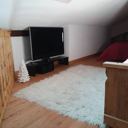 Agreable Studio Bien Oriente Demi-Quartier